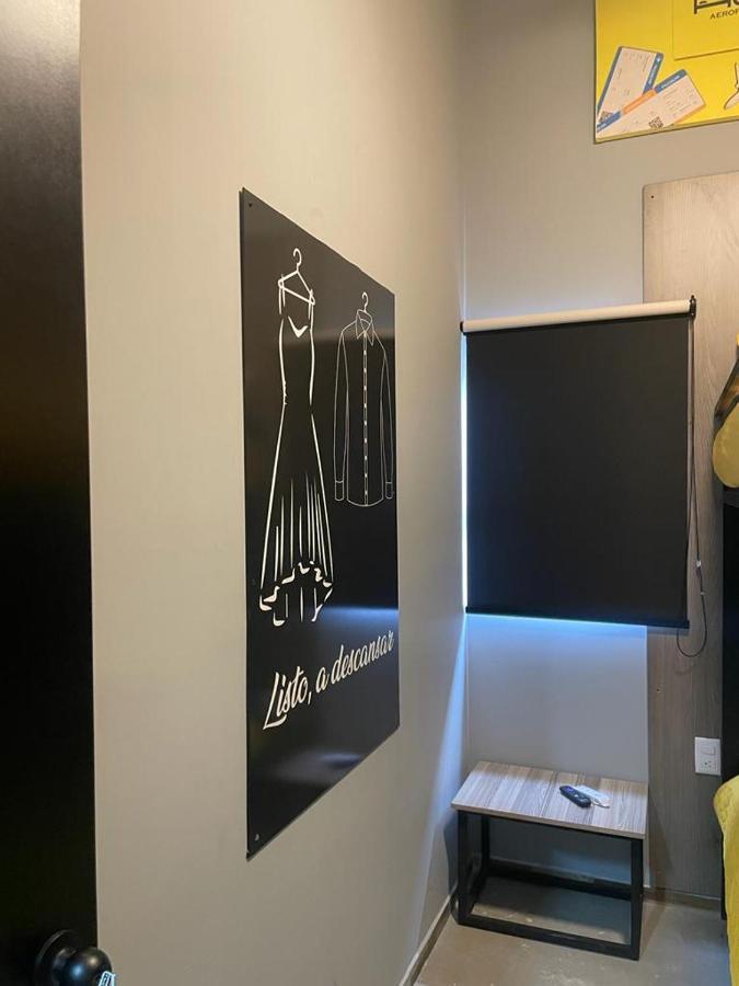 Check Inn Hostal Aeropuerto Gdl Las Pintas Eksteriør bilde