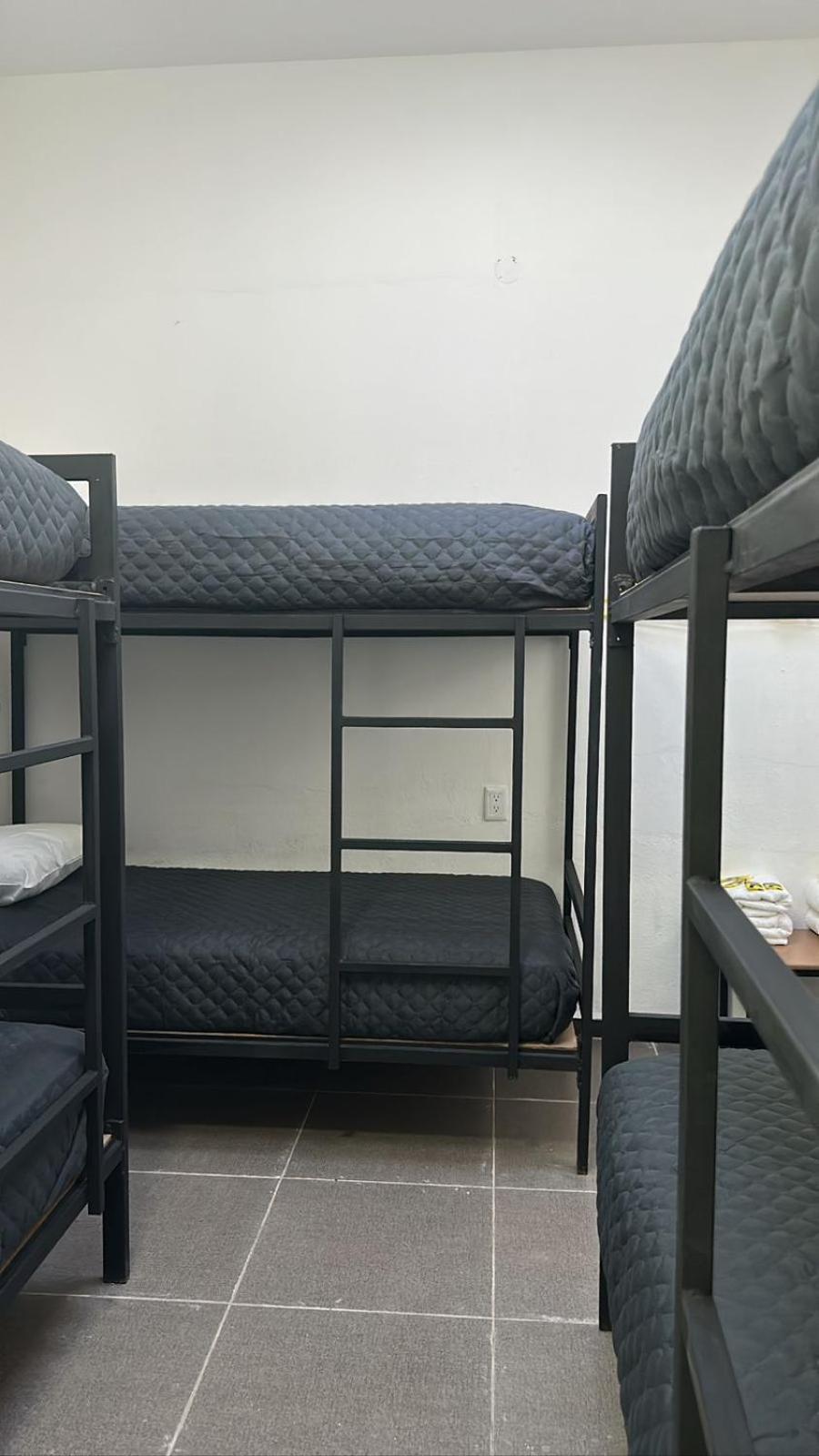 Check Inn Hostal Aeropuerto Gdl Las Pintas Eksteriør bilde