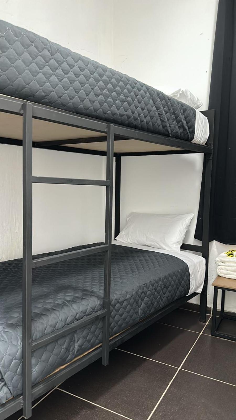 Check Inn Hostal Aeropuerto Gdl Las Pintas Eksteriør bilde